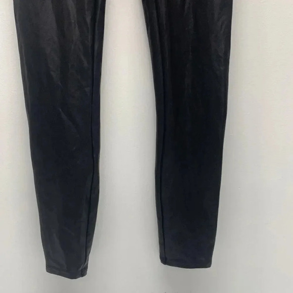 Spanx Faux Leather Moto Vegan Leggings Pants Stretch Shiny Black Size M Medium - Picture 4 of 8